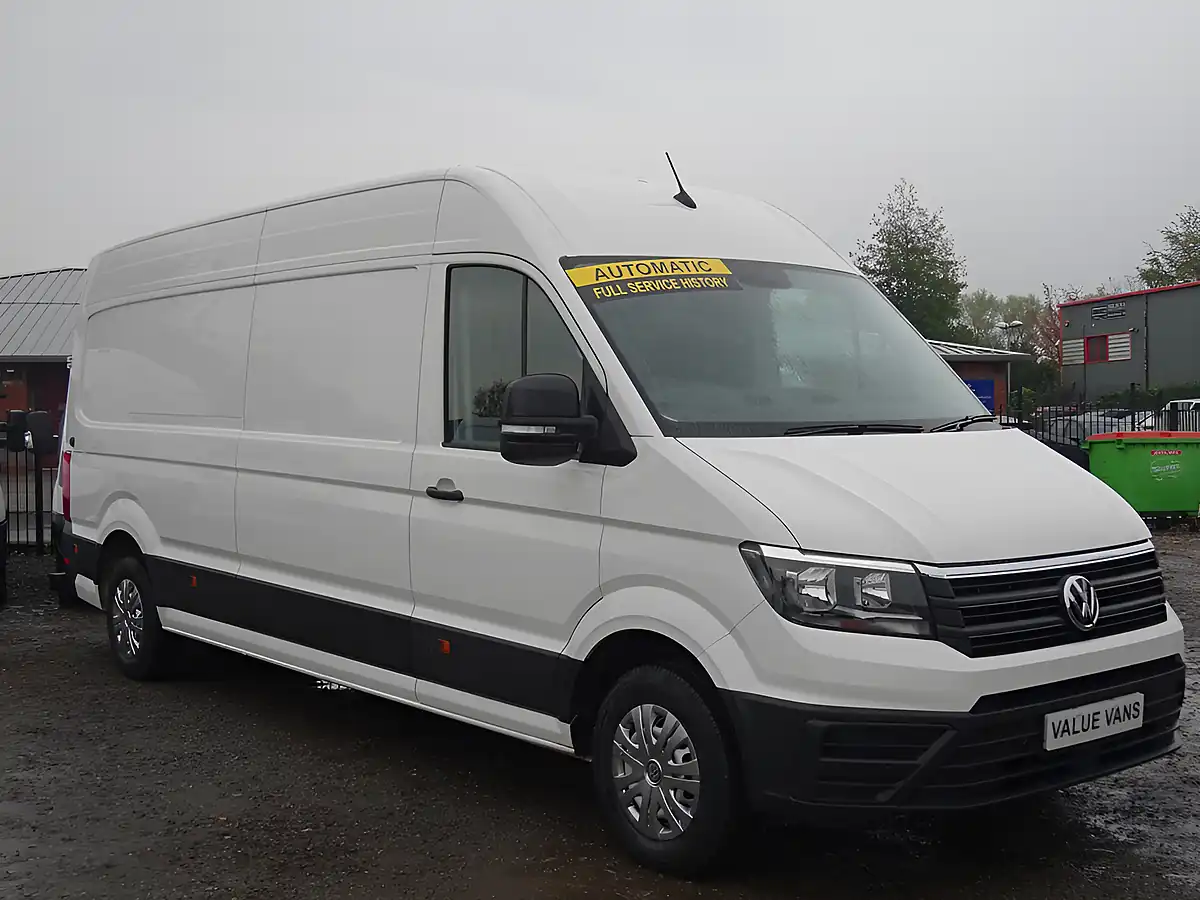 Used 2022 Volkswagen Crafter Lwb White - Interior and Exterior details 6