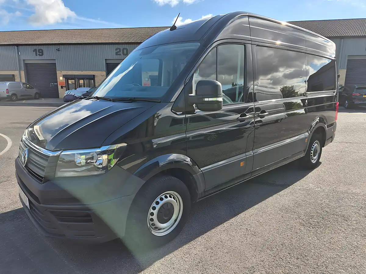 Used 2022 Volkswagen Crafter Startline Black - Interior and Exterior details 19