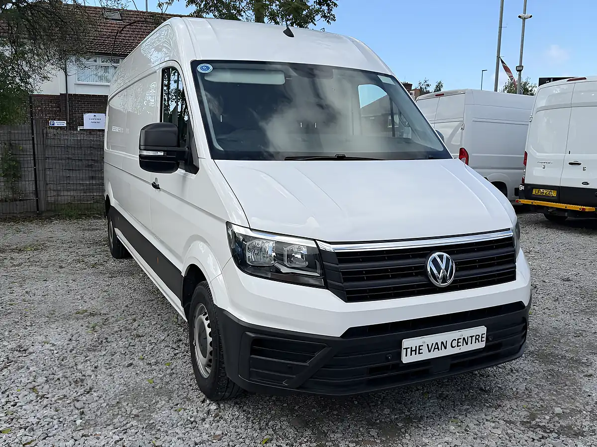 Used 2022 Volkswagen Crafter Startline Business White - Interior and Exterior details 3