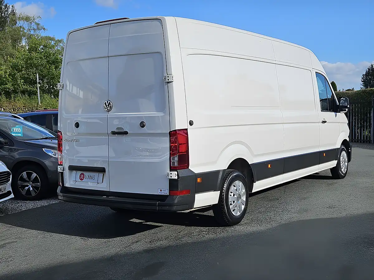 Used 2022 Volkswagen Crafter Startline L3H2 White - Interior and Exterior details 11