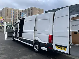 Used 2022 Volkswagen Crafter Startline White - Interior and Exterior details 10