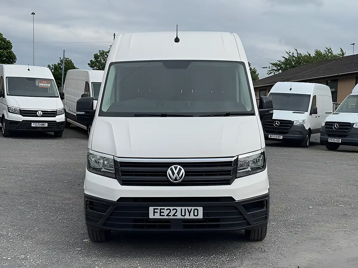 Used 2022 Volkswagen Crafter Startline White - Interior and Exterior details 11
