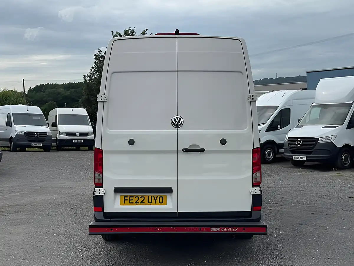 Used 2022 Volkswagen Crafter Startline White - Interior and Exterior details 12