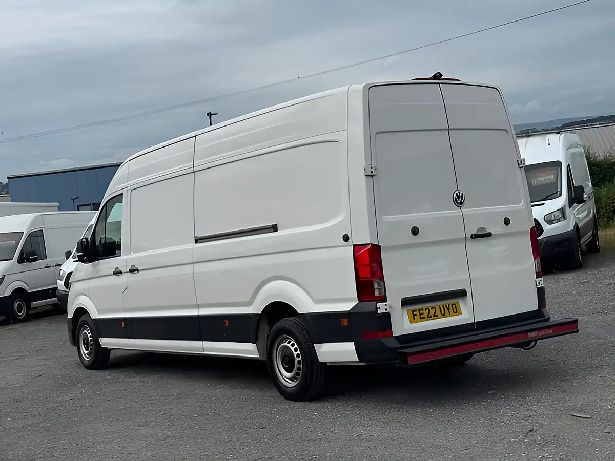 Used 2022 Volkswagen Crafter Startline White - Interior and Exterior details 5
