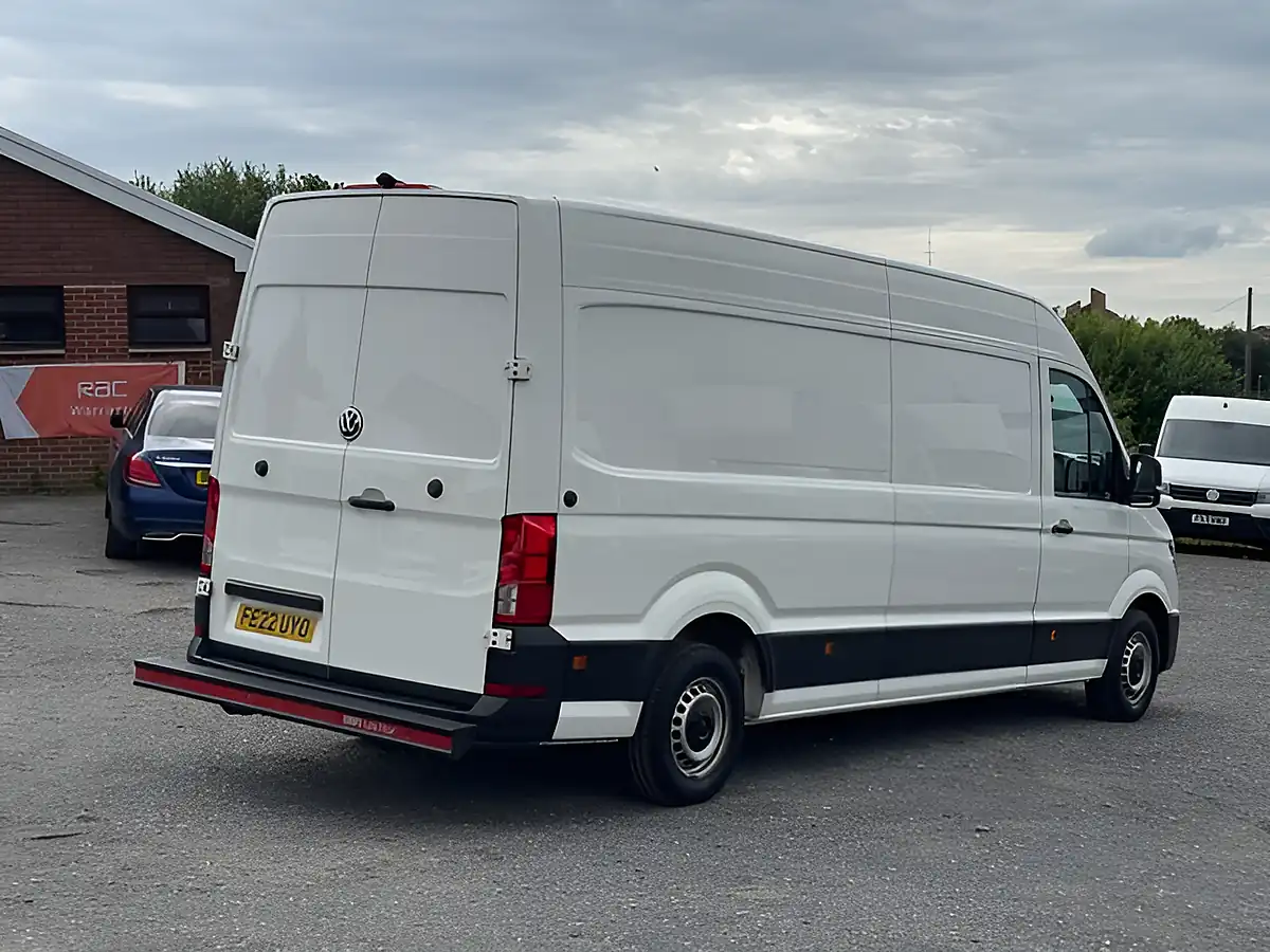 Used 2022 Volkswagen Crafter Startline White - Interior and Exterior details 6