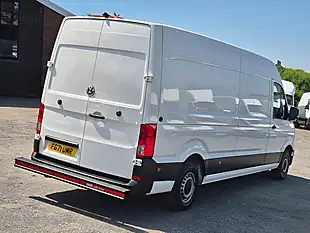 Used 2022 Volkswagen Crafter Startline White - Interior and Exterior details 10