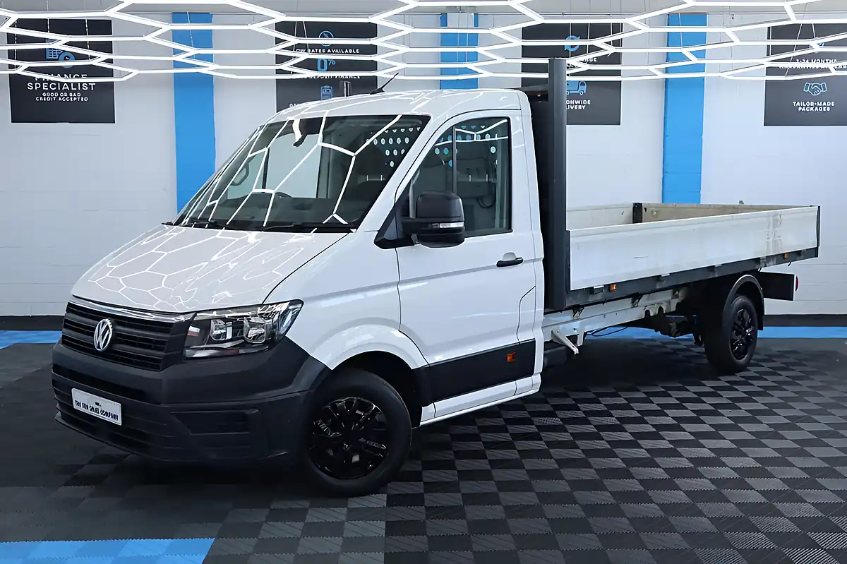 Used 2022 Volkswagen Crafter Startline White - Interior and Exterior details 7