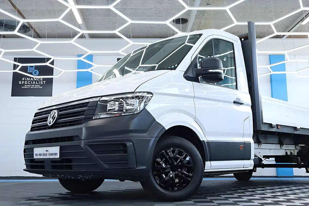 Used 2022 Volkswagen Crafter Startline White - Interior and Exterior details 8