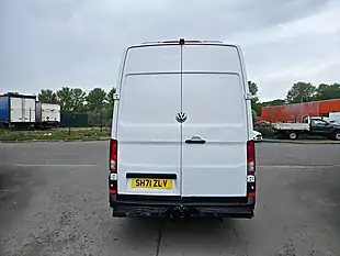 Used 2022 Volkswagen Crafter Startline White - Interior and Exterior details 7
