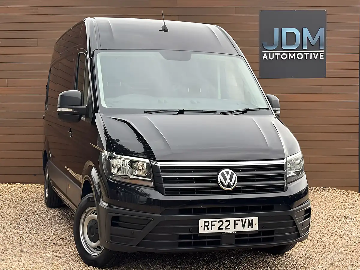Used 2022 Volkswagen Crafter Trendline Black - Front View