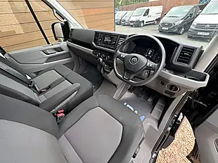 Used 2022 Volkswagen Crafter Trendline Black - Interior and Exterior details 15