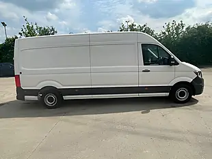 Used 2022 Volkswagen Crafter Trendline White - Interior and Exterior details 5