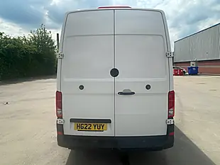 Used 2022 Volkswagen Crafter Trendline White - Interior and Exterior details 8
