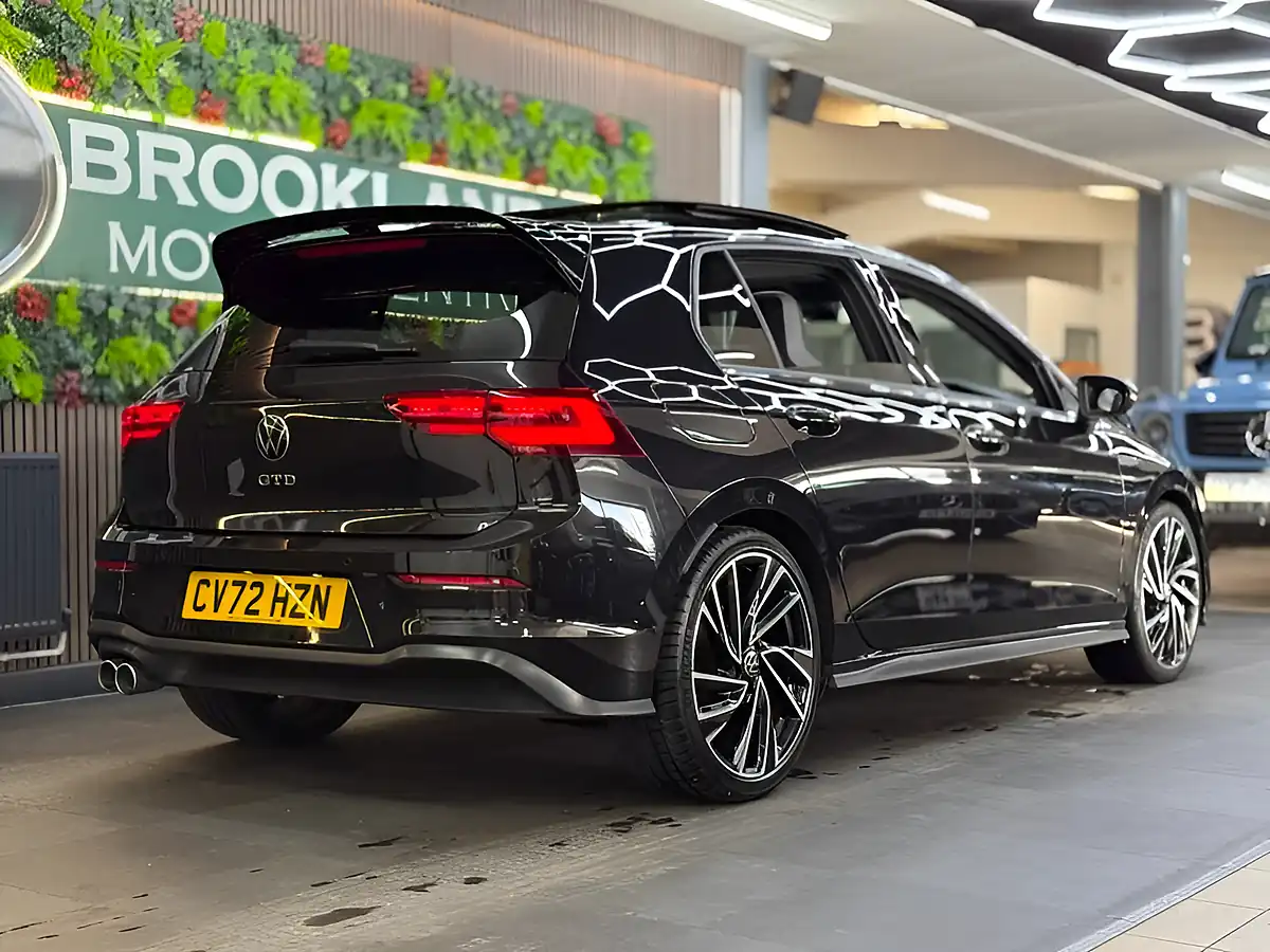 Used 2022 Volkswagen Golf Gtd Black - Interior and Exterior details 9