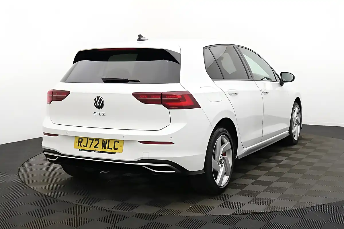 Used 2022 Volkswagen Golf Gte White - Interior and Exterior details 4