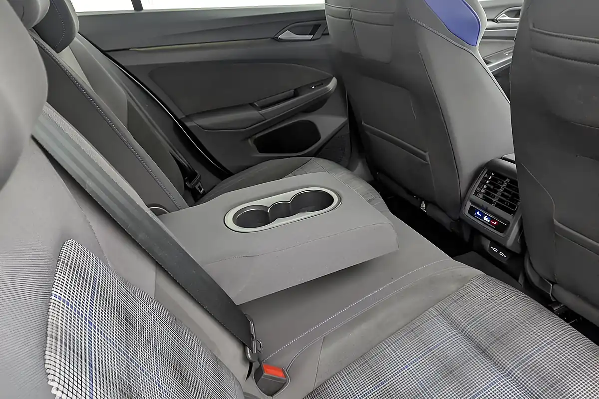 Used 2022 Volkswagen Golf Gte White - Interior and Exterior details 16