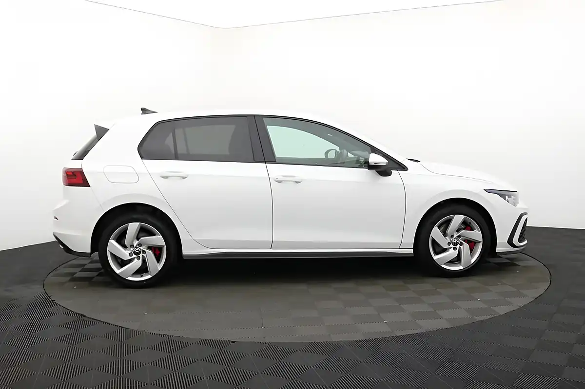 Used 2022 Volkswagen Golf Gte White - Interior and Exterior details 2