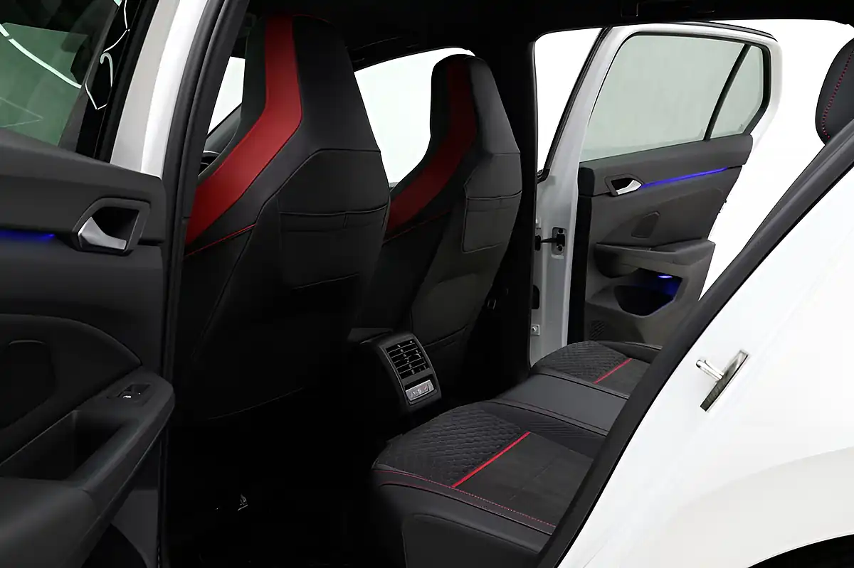 Used 2022 Volkswagen Golf GTI Clubsport 45 White - Interior and Exterior details 15