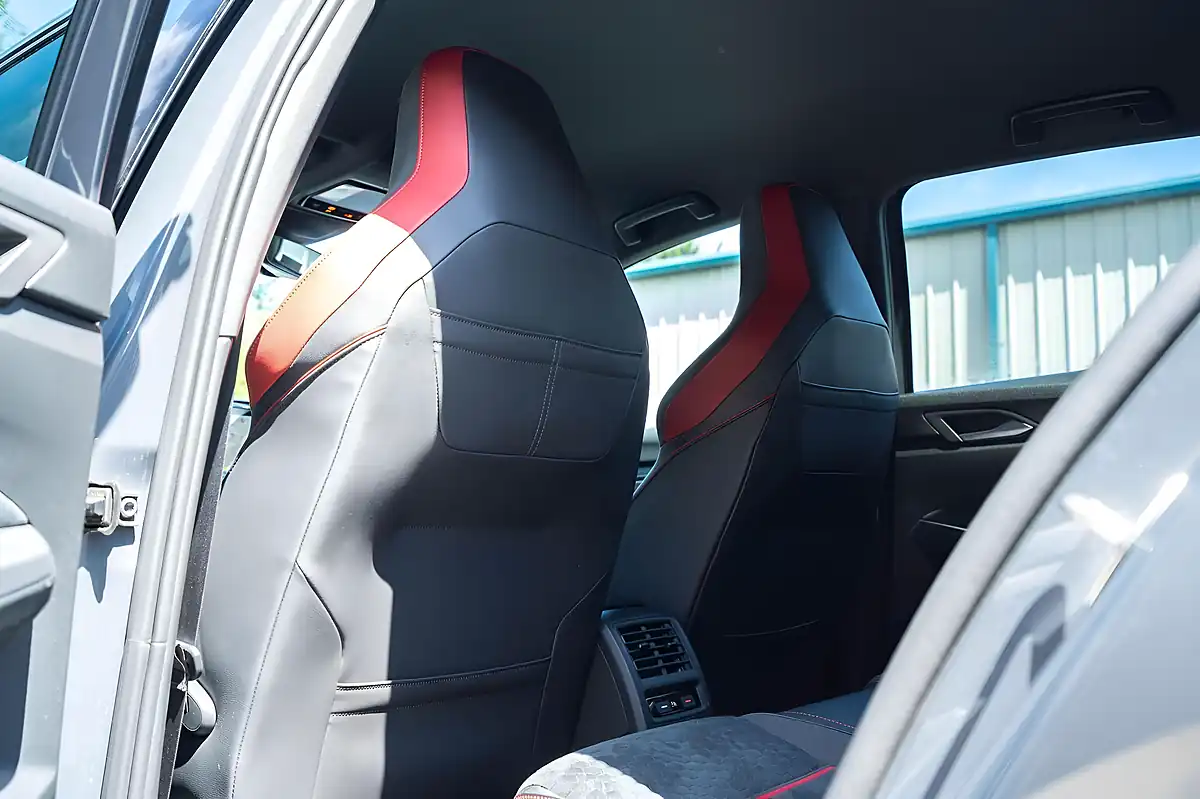 Used 2022 Volkswagen Golf GTI Clubsport Grey - Interior and Exterior details 7