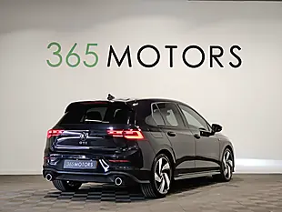 Used 2022 Volkswagen Golf GTI Deep Black - Interior and Exterior details 10