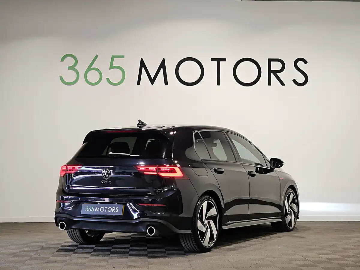 Used 2022 Volkswagen Golf GTI Deep Black - Interior and Exterior details 10