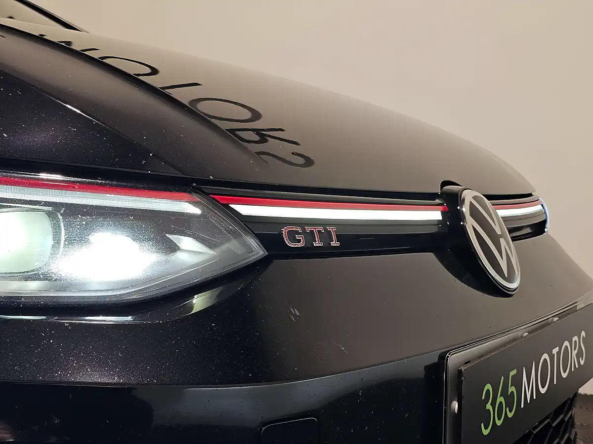 Used 2022 Volkswagen Golf GTI Deep Black - Interior and Exterior details 14