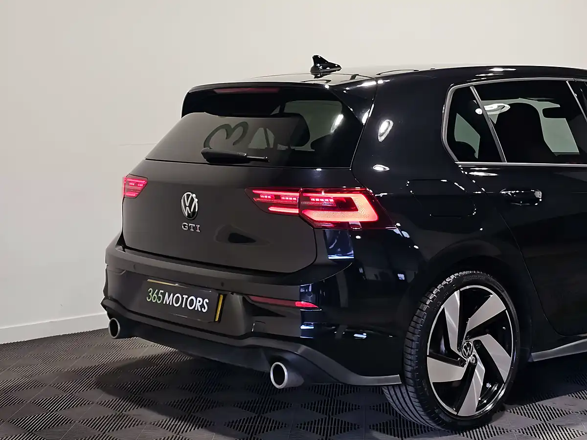 Used 2022 Volkswagen Golf GTI Deep Black - Interior and Exterior details 15