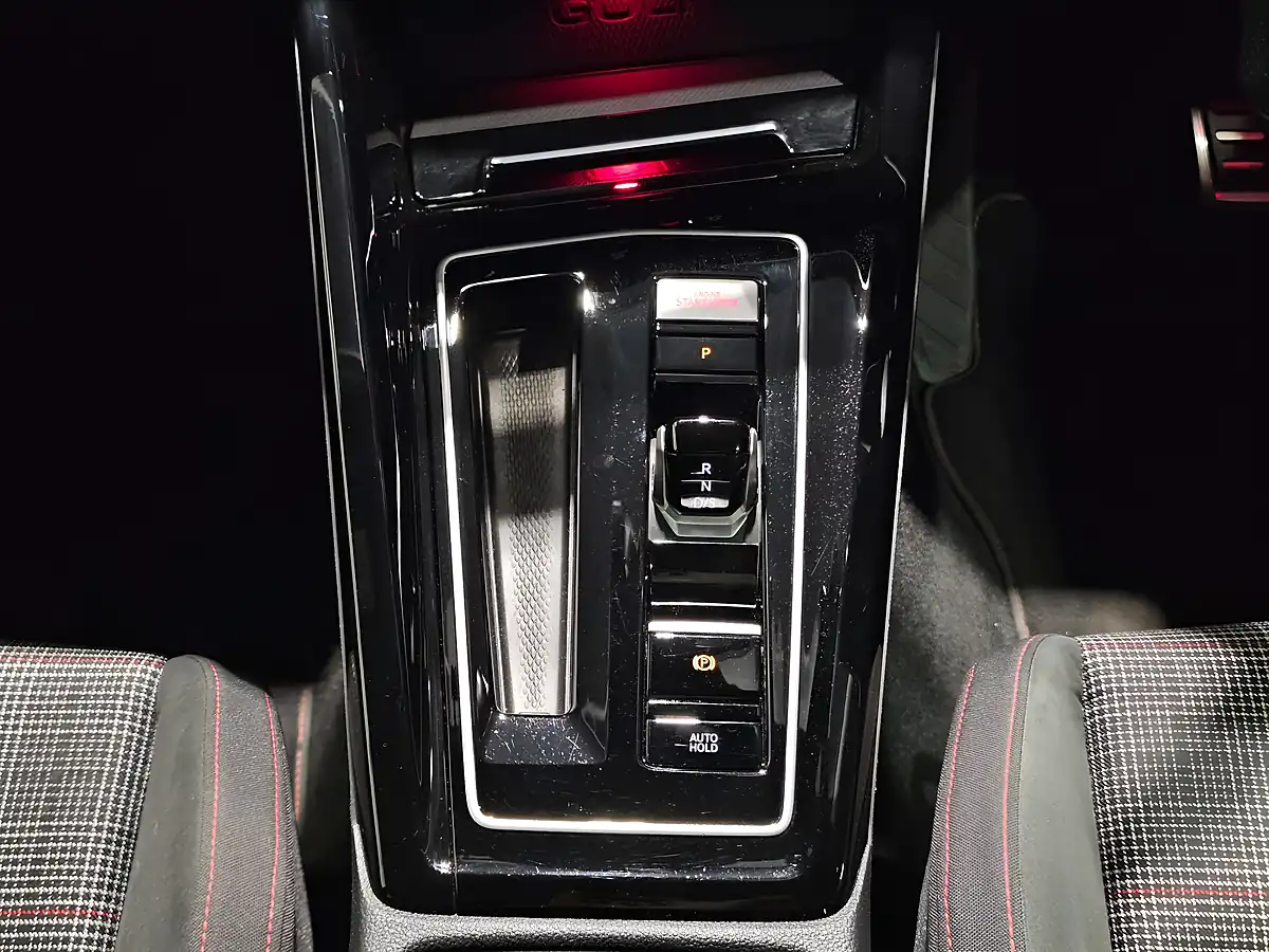 Used 2022 Volkswagen Golf GTI Deep Black - Interior and Exterior details 17