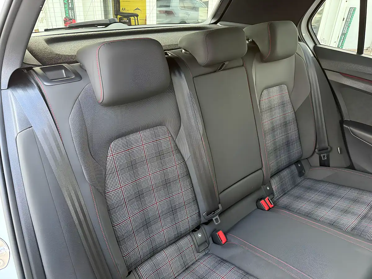 Used 2022 Volkswagen Golf GTI Multicolour - Interior and Exterior details 13