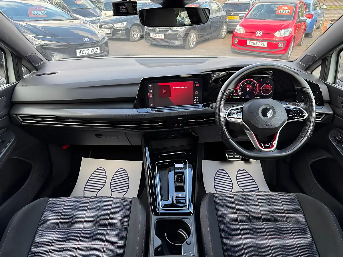 Used 2022 Volkswagen Golf GTI Multicolour - Interior and Exterior details 3