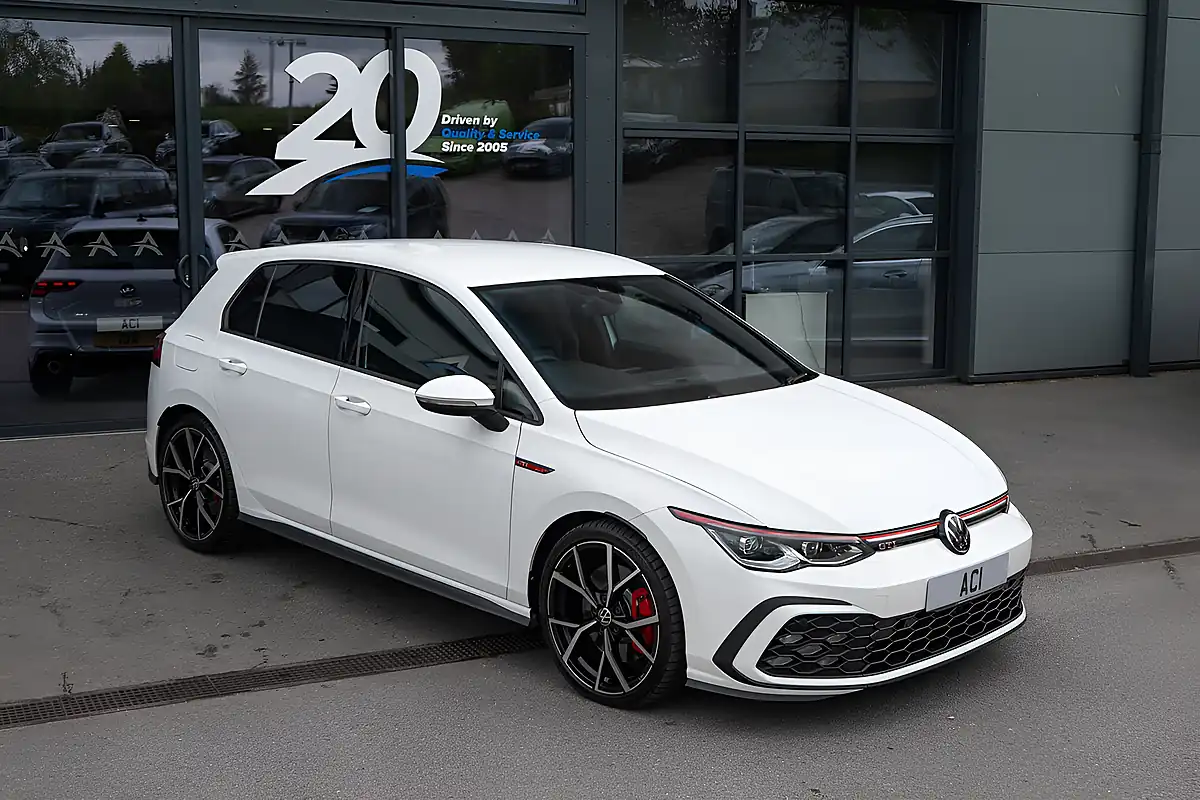 Used 2022 Volkswagen Golf GTI White - Interior and Exterior details 5