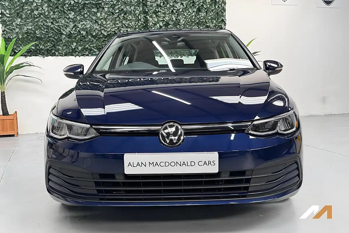 Used 2022 Volkswagen Golf Life Blue - Interior and Exterior details 4