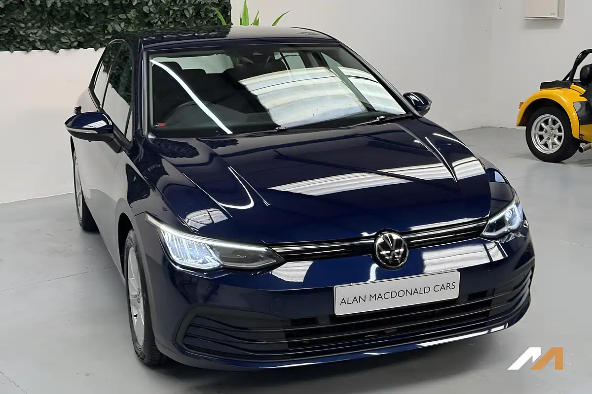 Used 2022 Volkswagen Golf Life Blue - Interior and Exterior details 6