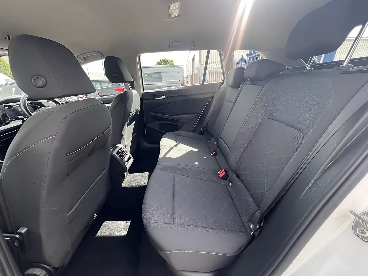 Used 2022 Volkswagen Golf Life Oryx White Pearl - Interior and Exterior details 16