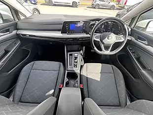 Used 2022 Volkswagen Golf Life Oryx White Pearl - Interior and Exterior details 2