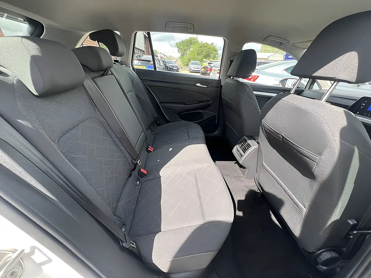 Used 2022 Volkswagen Golf Life Oryx White Pearl - Interior and Exterior details 4