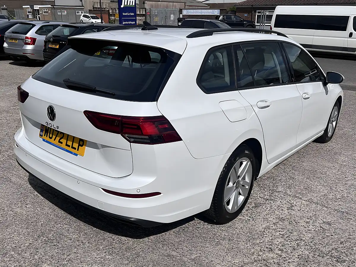 Used 2022 Volkswagen Golf Life Oryx White Pearl - Interior and Exterior details 6