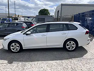 Used 2022 Volkswagen Golf Life Oryx White Pearl - Interior and Exterior details 9