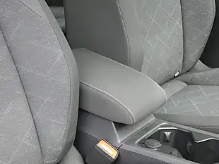 Used 2022 Volkswagen Golf Life Pure White - Interior and Exterior details 12