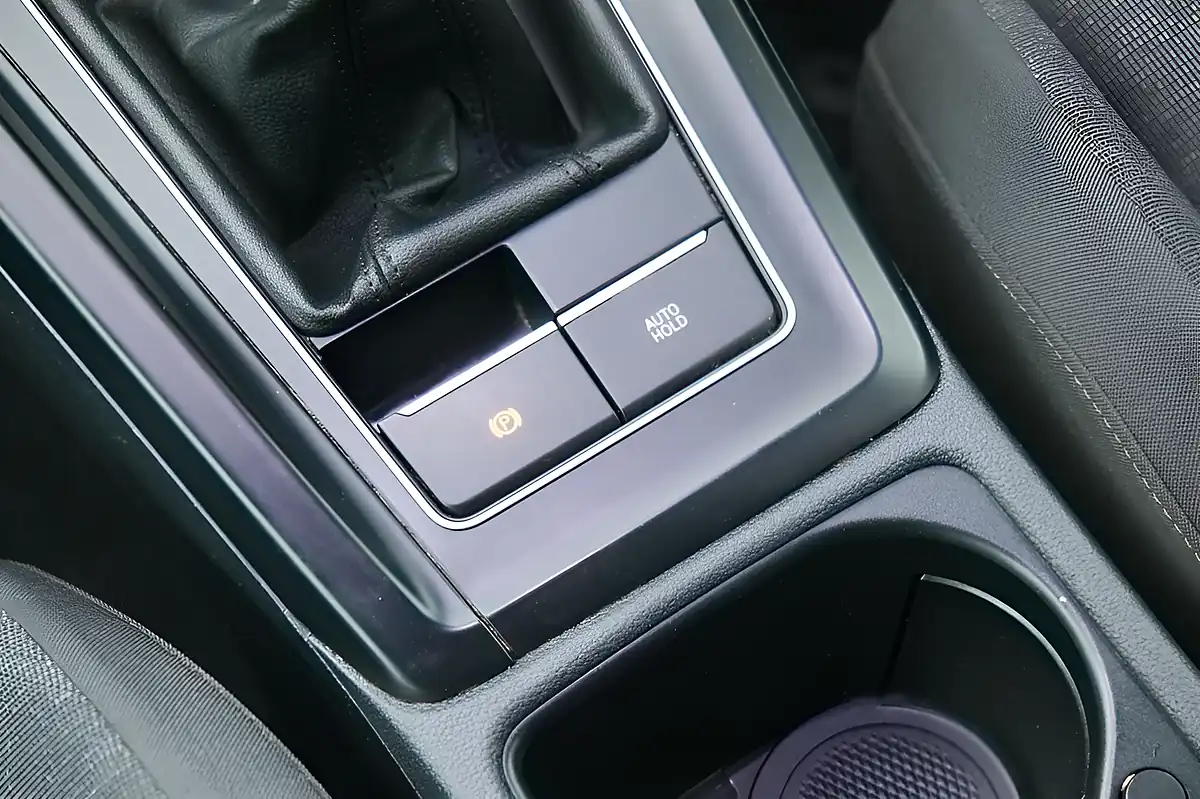 Used 2022 Volkswagen Golf Life White - Interior and Exterior details 12