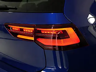 Used 2022 Volkswagen Golf R Blue - Interior and Exterior details 19