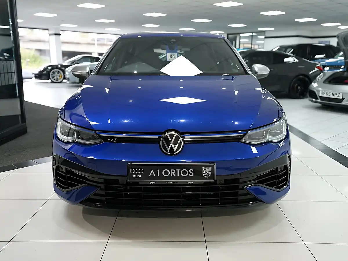 Used 2022 Volkswagen Golf R Blue - Interior and Exterior details 2