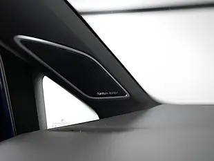 Used 2022 Volkswagen Golf R Blue - Interior and Exterior details 4