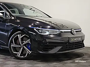 Used 2022 Volkswagen Golf R Deep Black - Interior and Exterior details 15