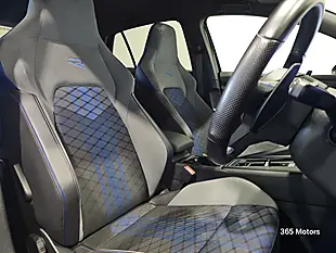 Used 2022 Volkswagen Golf R Deep Black - Interior and Exterior details 7