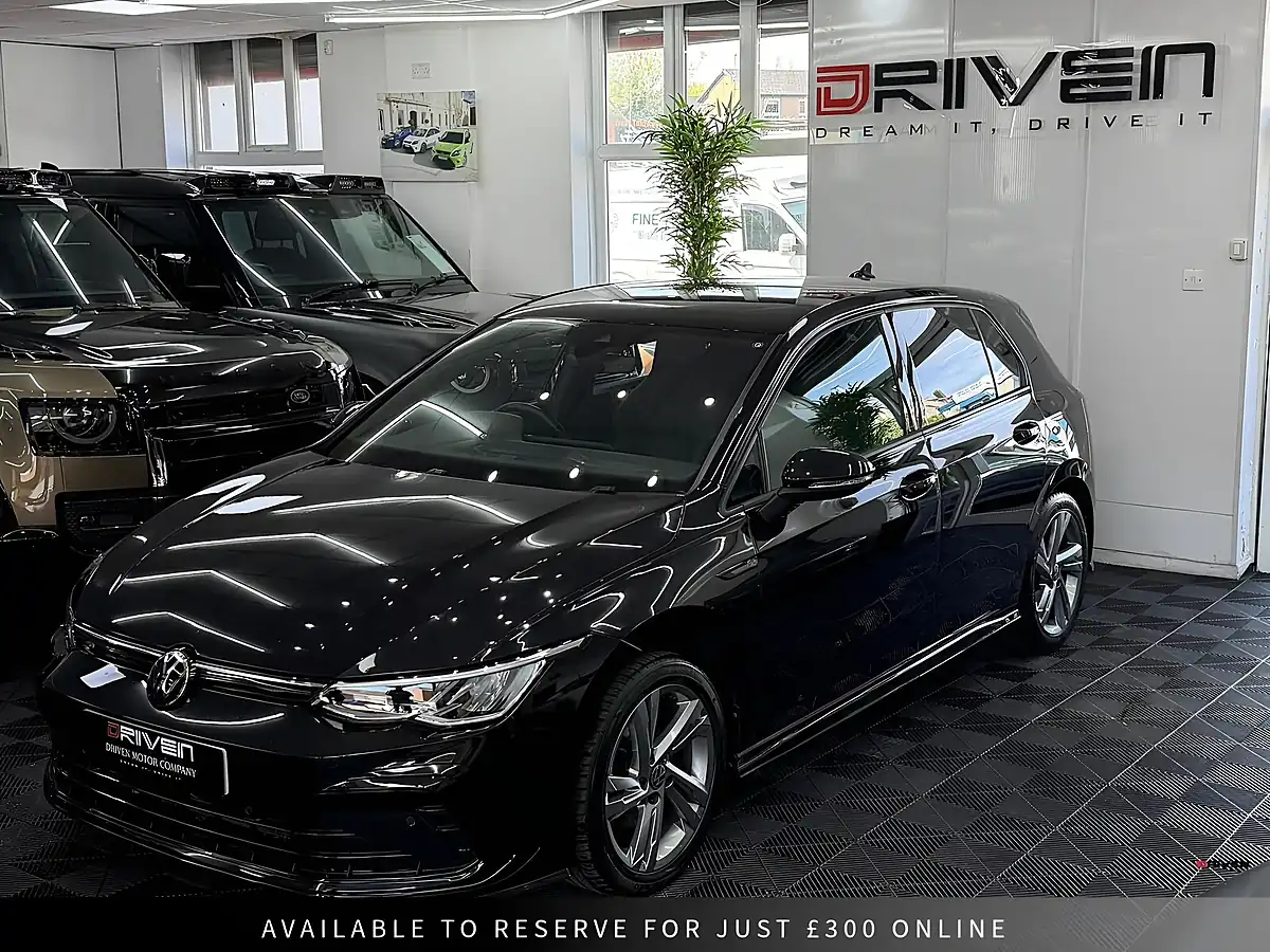 Used 2022 Volkswagen Golf R-Line Black - Interior and Exterior details 6