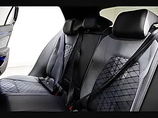 Used 2022 Volkswagen Golf R-Line Black - Interior and Exterior details 11