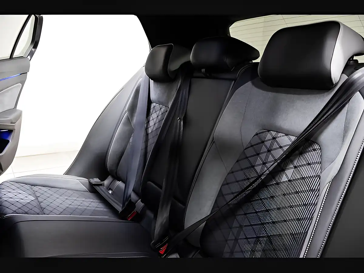 Used 2022 Volkswagen Golf R-Line Black - Interior and Exterior details 11