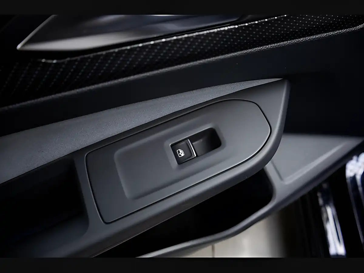 Used 2022 Volkswagen Golf R-Line Black - Interior and Exterior details 12