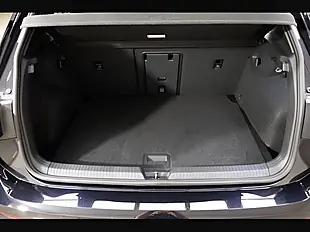 Used 2022 Volkswagen Golf R-Line Black - Interior and Exterior details 17